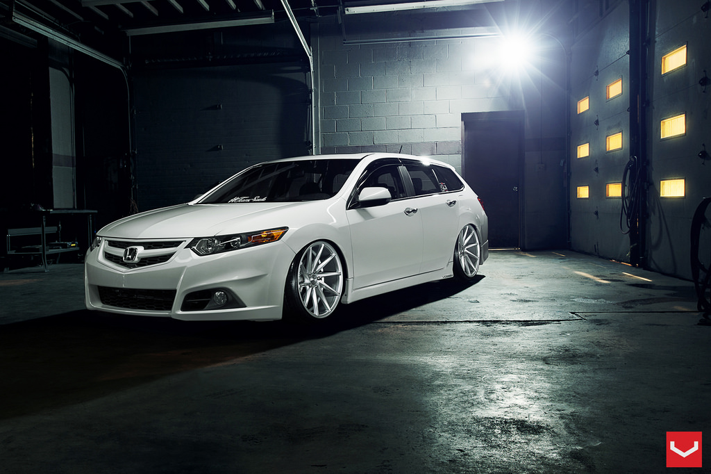 photo 2 Acura TSX custom wheels Vossen CVT 20x10.5, ET , tire size X R20. x ET 