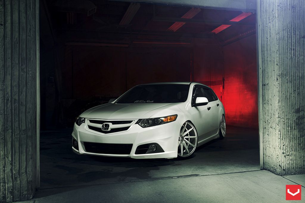 photo 4 Acura TSX custom wheels Vossen CVT 20x10.5, ET , tire size X R20. x ET 