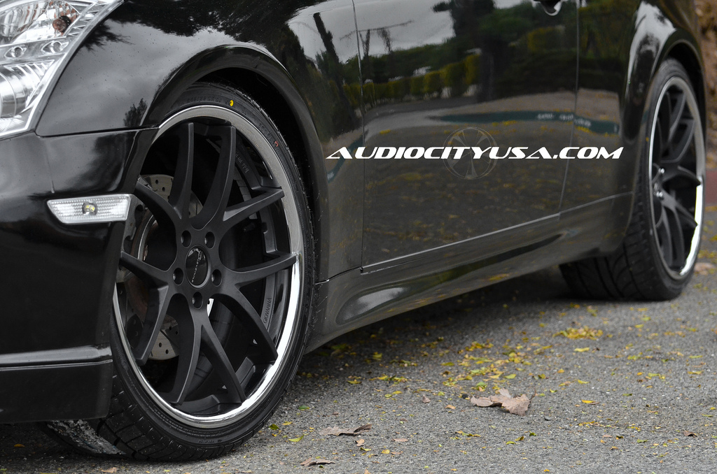 photo 1 Infiniti G35 custom wheels Giovanna Monza 20x8.5, ET , tire size 245/35 R20. 20x10.0 ET 275/30 R20