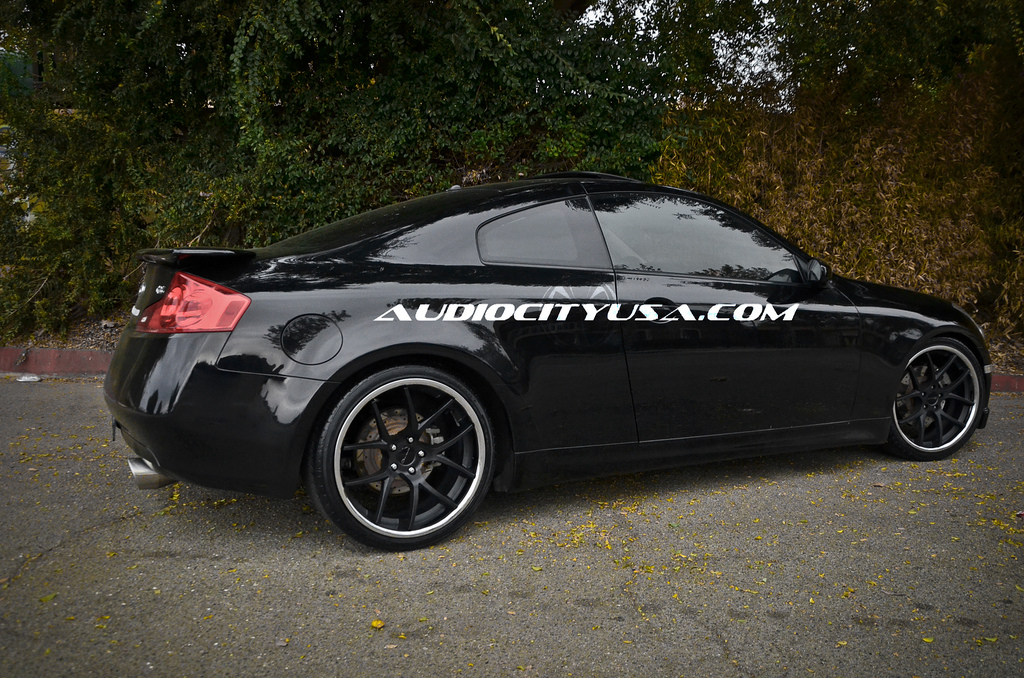 photo 3 Infiniti G35 custom wheels Giovanna Monza 20x8.5, ET , tire size 245/35 R20. 20x10.0 ET 275/30 R20