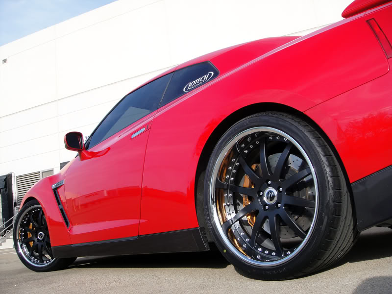photo 6 Nissan GT-R custom wheels Modulare M15 21x9.0, ET , tire size 255/35 R21. 21x10.5 ET 295/30 R21