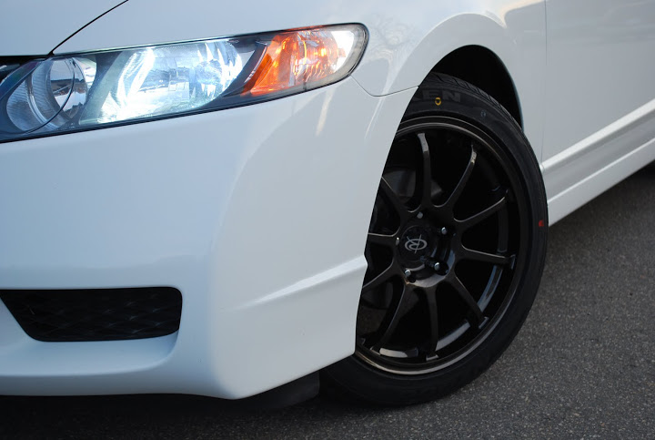 photo 3 Honda Civic custom wheels Rota G-Force 17x8.0, ET +48, tire size 215/45 R17. x ET 