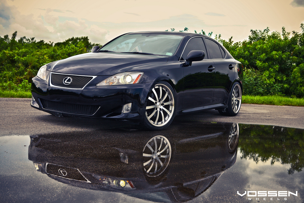photo 1 Lexus IS 250 custom wheels Vossen VVS083 19x8.5, ET +32, tire size 235/35 R19. 19x10.0 ET+38 265/30 R19