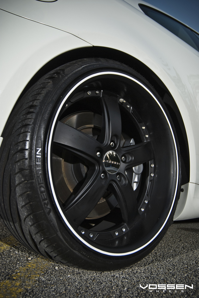 photo 1 Infiniti G37 custom wheels Vossen VVS-084 20x9.0, ET , tire size X R20. 20x10.5 ET 