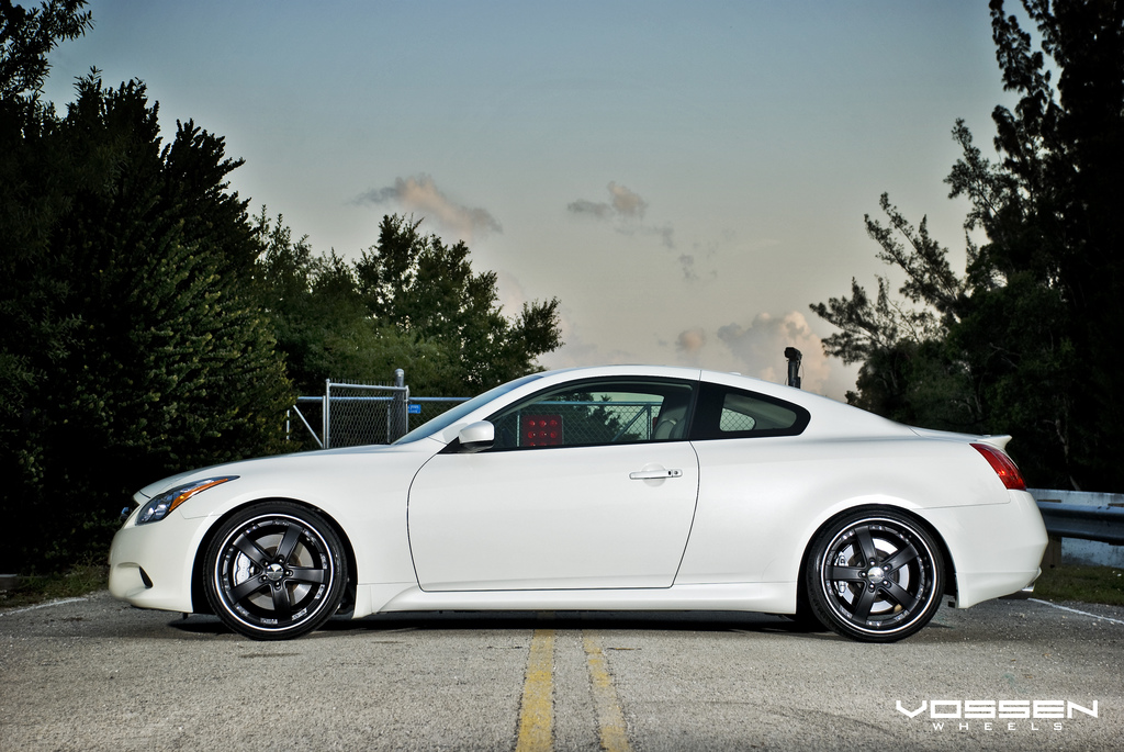 photo 3 Infiniti G37 custom wheels Vossen VVS-084 20x9.0, ET , tire size X R20. 20x10.5 ET 