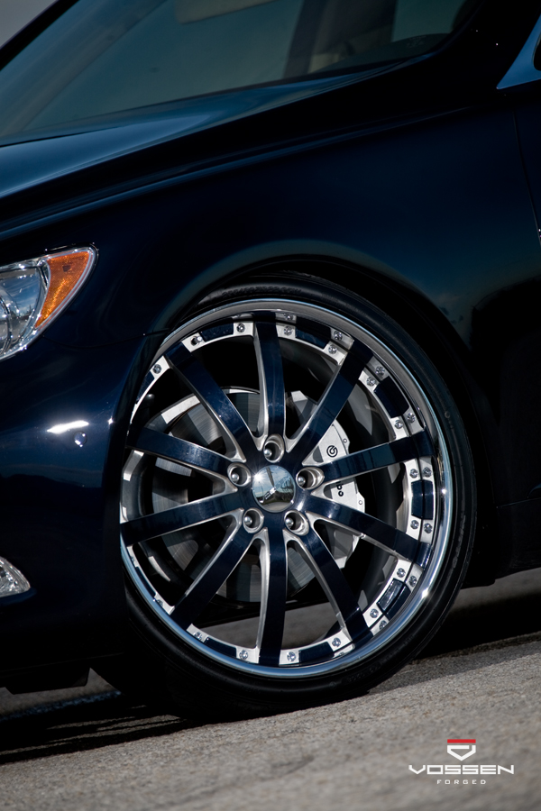 photo 2 Lexus LS 460 custom wheels Vossen Forged VF-083 22x9.0, ET , tire size X R22. 22x10.5 ET