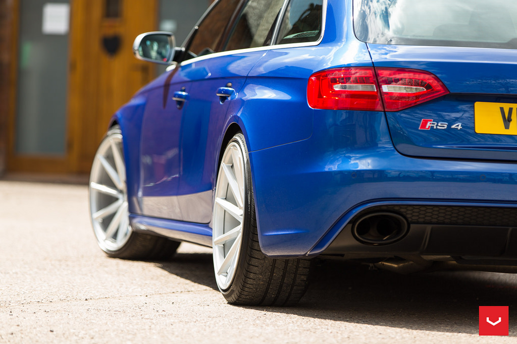 photo 1 Audi RS 4 custom wheels Vossen CVT 20x10.5, ET , tire size X R20. x ET 