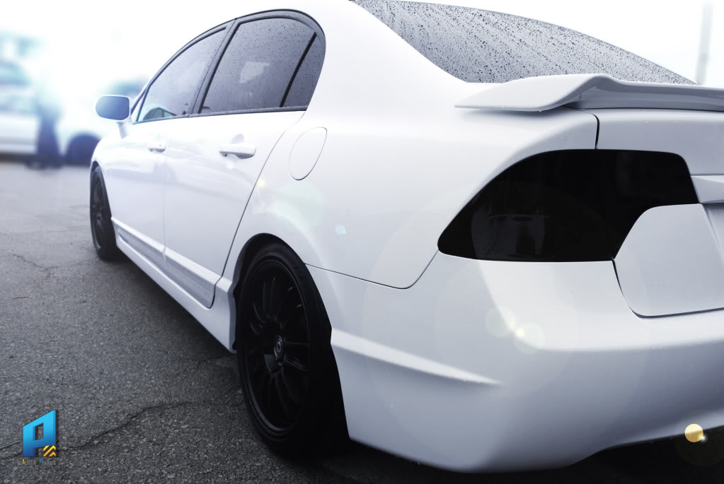 photo 1 Honda Civic custom wheels Konig Runaways 17x8.0, ET +35, tire size 215/40 R17. x ET