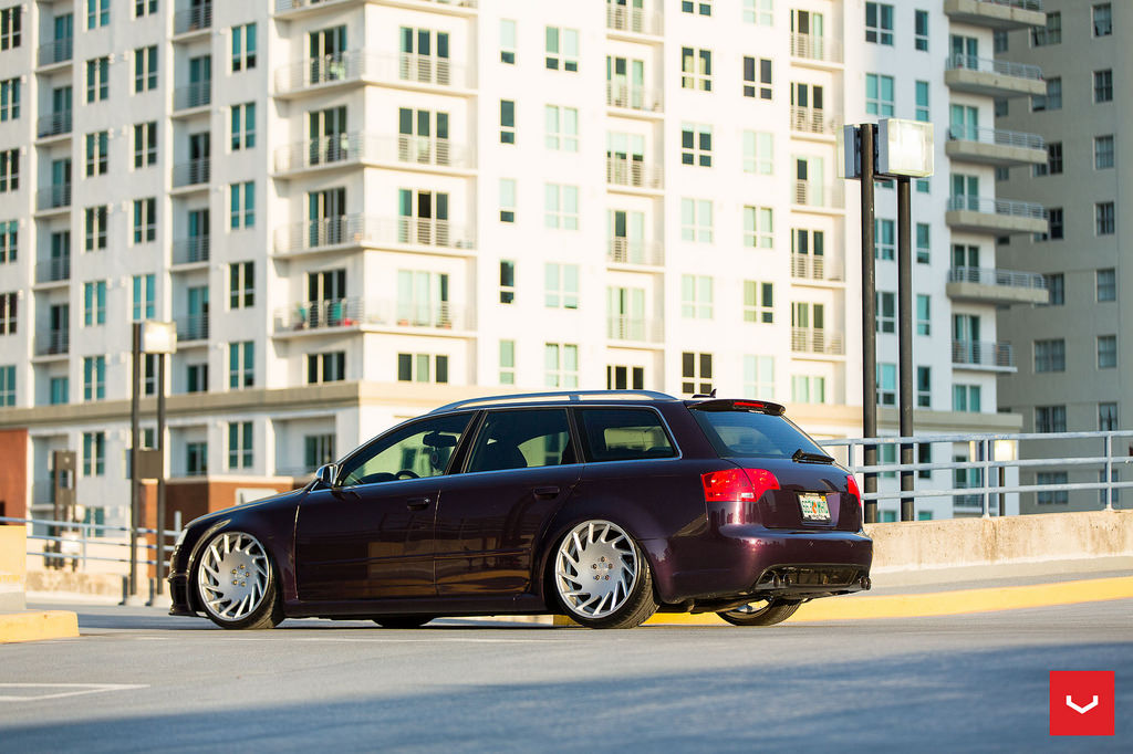 photo 2 Audi RS 4 custom wheels Vossen VLE-1 20x10.5, ET , tire size X R20. x ET 
