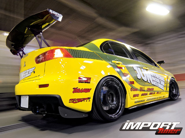 photo 6 Mitsubishi Lancer Evolution custom wheels Advan RZ 19x10.0, ET +35, tire size 265/30 R19. x ET