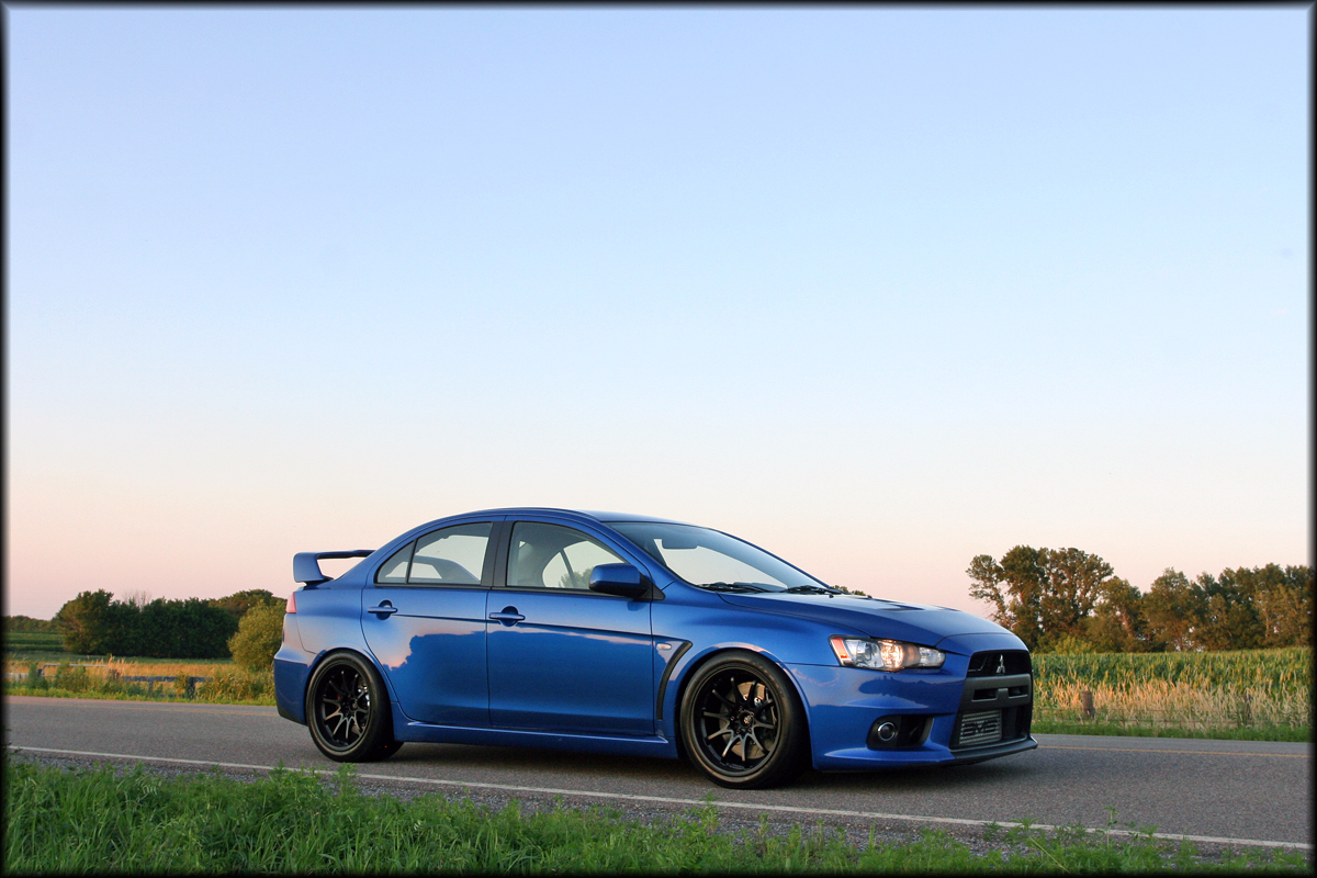 photo 6 Mitsubishi Lancer Evolution custom wheels Rays Engineering Volk Racing CE28N 18x10.5, ET +18, tire size 275/35 R18. x ET 