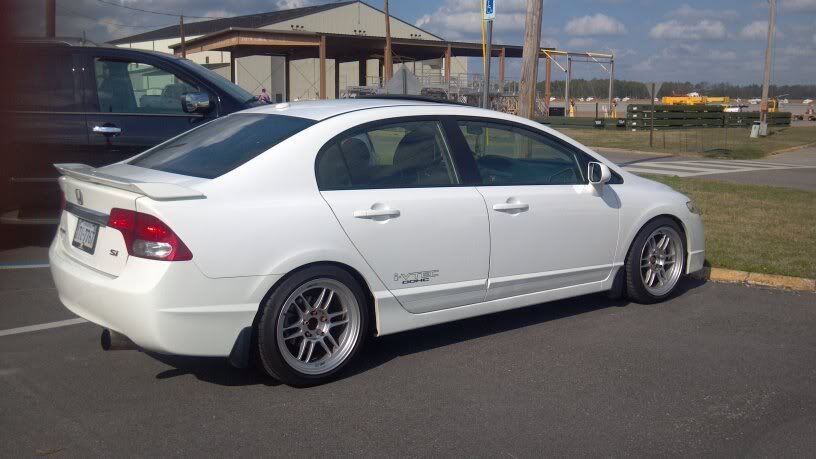 photo 1 Honda Civic custom wheels Enkei RPF1 17x9.0, ET +35, tire size 235/40 R17. x ET
