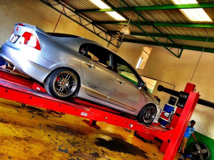 photo 3 Honda Civic custom wheels Konig Milligrams 18x8.5, ET +45, tire size 225/40 R18. x ET 