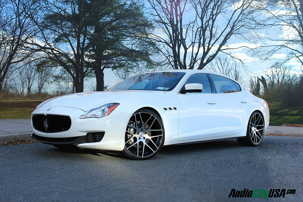 photo 3 Maserati Quattroporte custom wheels Rennen RS7 22x, ET , tire size X R22. x ET 