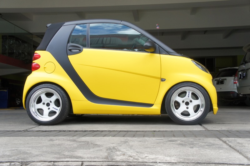 photo 2 Smart fortwo custom wheels WORK Meister S1 16x, ET , tire size X R16. x ET