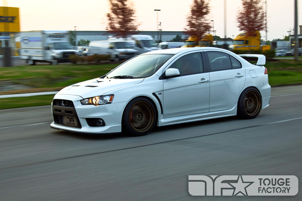 photo 1 Mitsubishi Lancer Evolution custom wheels Rays Engineering Nismo LM GT4 18x10.5, ET +15, tire size 265/35 R18. x ET 