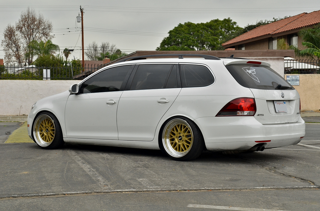 photo 4 Volkswagen Jetta SportWagen custom wheels STR 601 18x9.5, ET , tire size 215/35 R18. x ET 