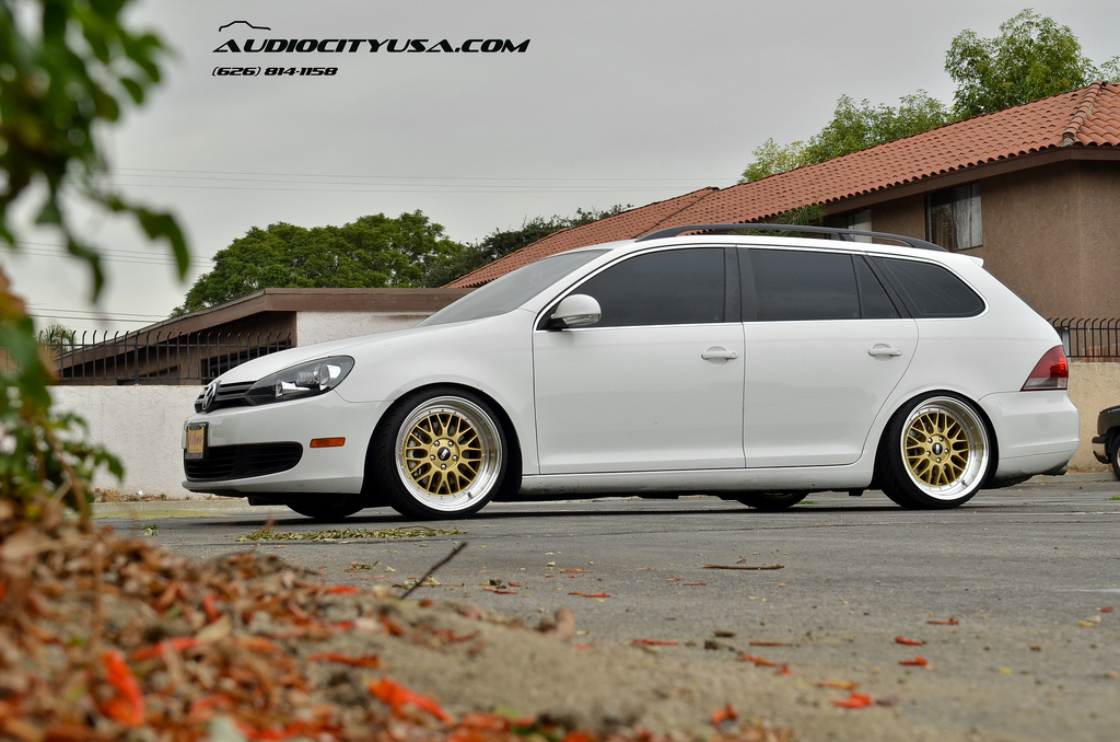 photo 5 Volkswagen Jetta SportWagen custom wheels STR 601 18x9.5, ET , tire size 215/35 R18. x ET 
