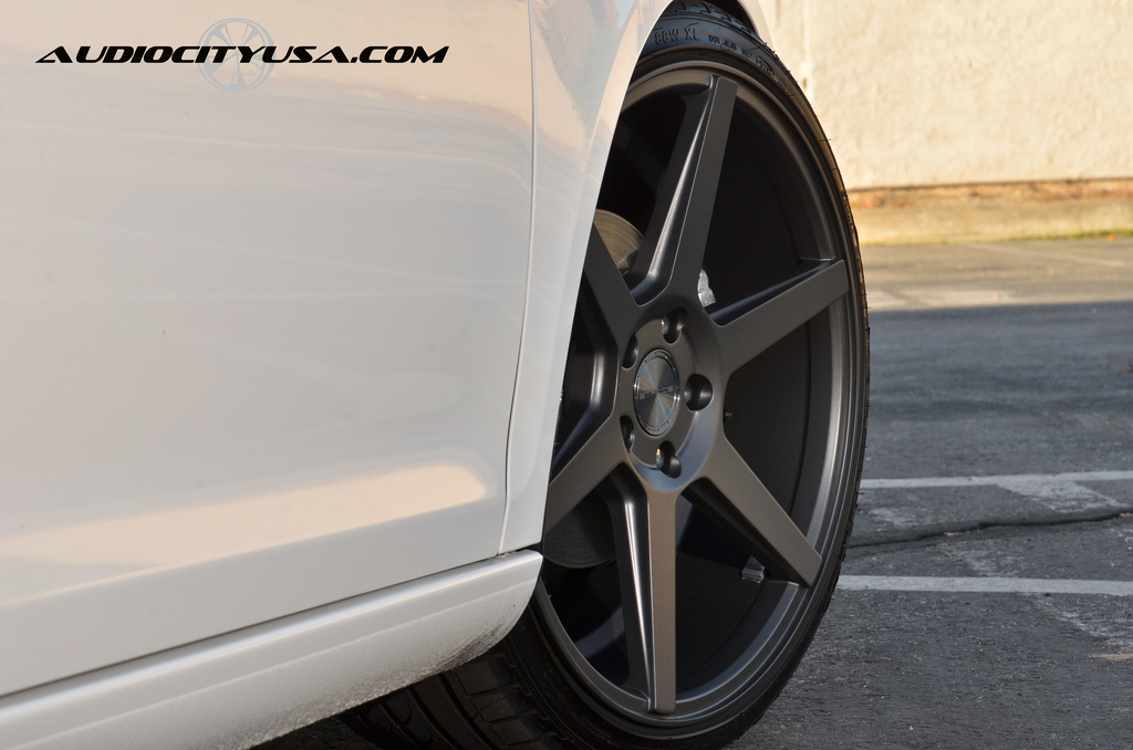 photo 1 Volkswagen Jetta SportWagen custom wheels Stance SC6  19x8.5, ET , tire size 225/35 R19. 19x9.5 ET 245/35 R19
