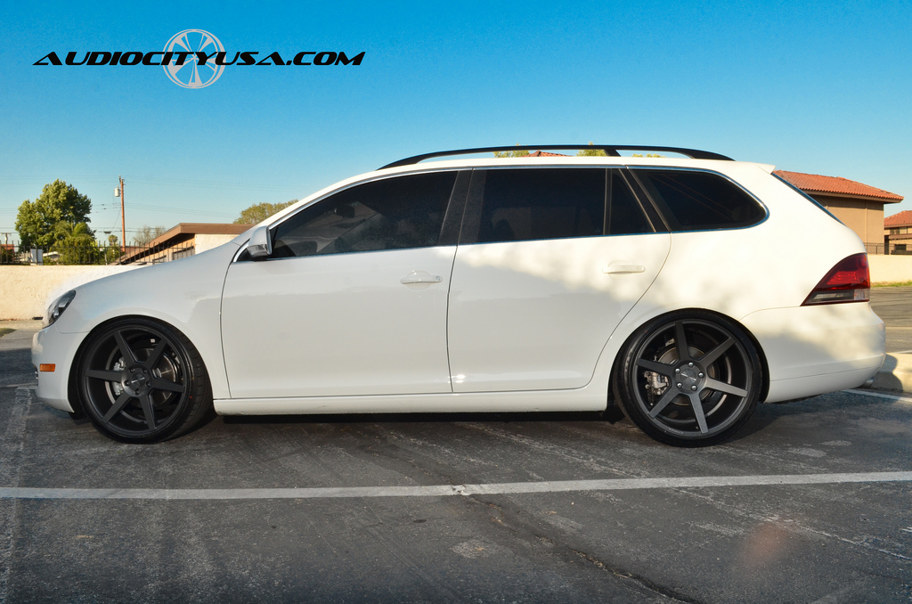 photo 6 Volkswagen Jetta SportWagen custom wheels Stance SC6  19x8.5, ET , tire size 225/35 R19. 19x9.5 ET 245/35 R19