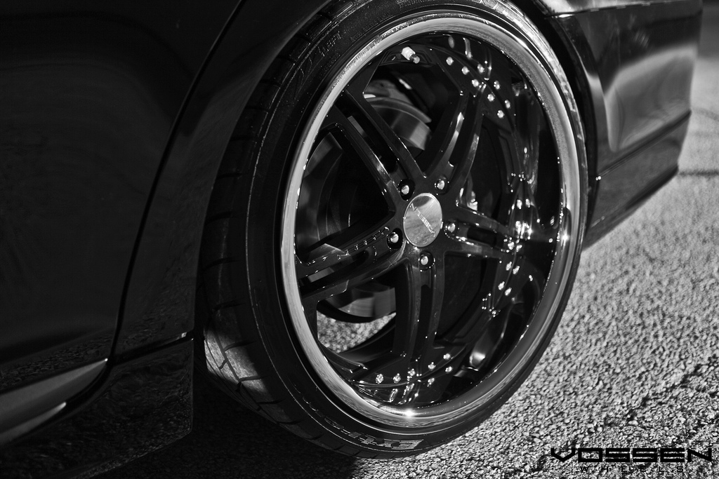 photo 1 Lexus GS 460 custom wheels Vossen VVS075 20x9.0, ET +38, tire size X R20. 20x10.5 ET+45