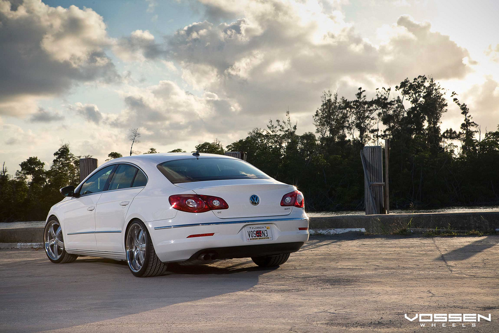 photo 9 Volkswagen CC custom wheels Vossen VVS-084 19x8.5, ET , tire size X R19. 19x10.0 ET 