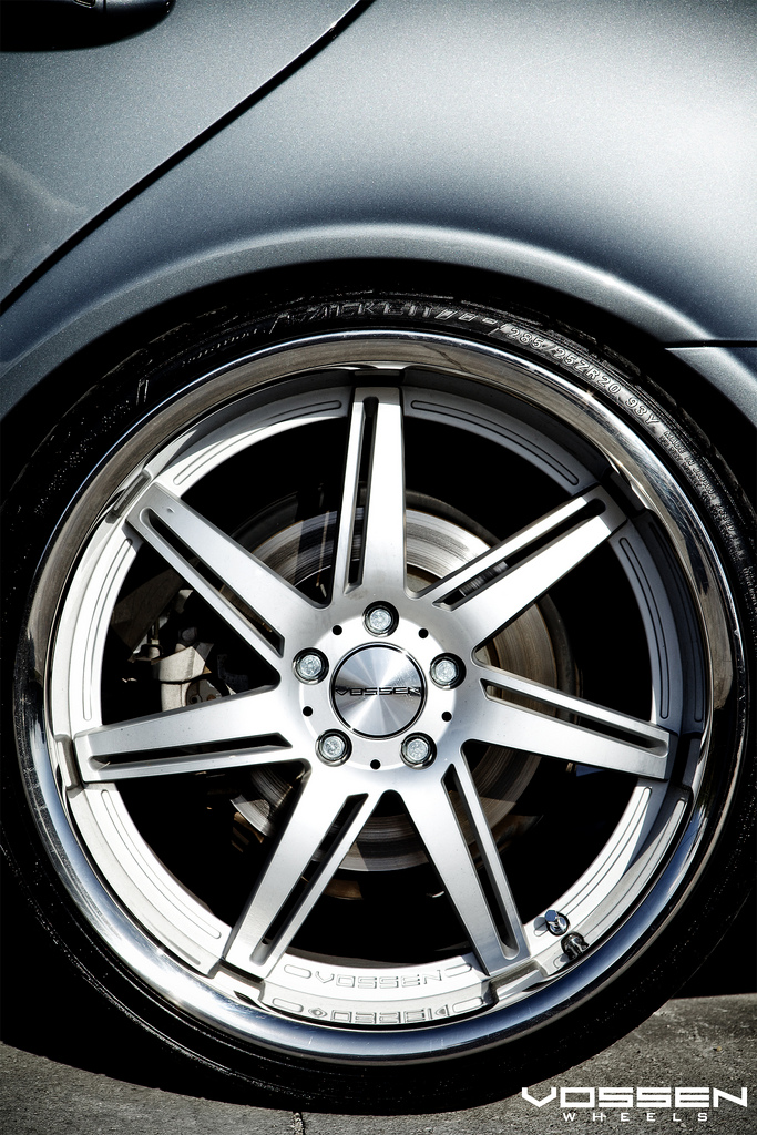 photo 1 Mercedes-Benz E-Class custom wheels Vossen VVS-086 20x9.0, ET , tire size X R20. 20x10.5 ET 