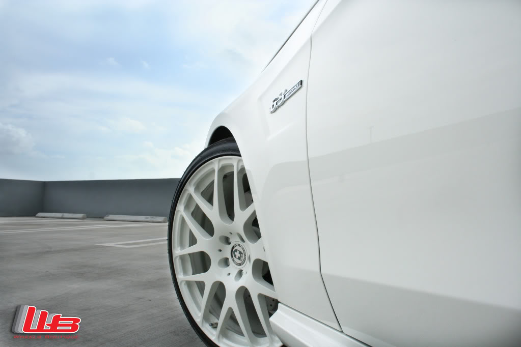 photo 1 Mercedes-Benz E-Class custom wheels HRE P40 20x9.5, ET , tire size 255/30 R20. 20x10.5 ET 285/25 R20