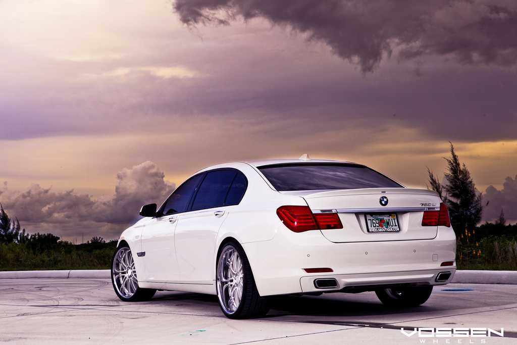 photo 7 BMW 750 custom wheels Vossen Forged VF-091 22x, ET , tire size X R22. x ET 