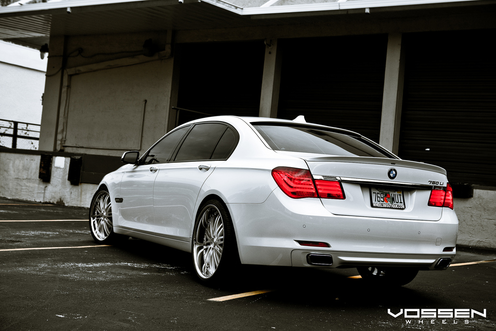 photo 3 BMW 750 custom wheels Vossen VVS-082 x, ET , tire size X R. x ET 