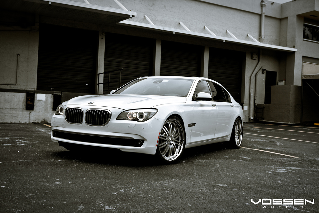 photo 5 BMW 750 custom wheels Vossen VVS-082 x, ET , tire size X R. x ET 