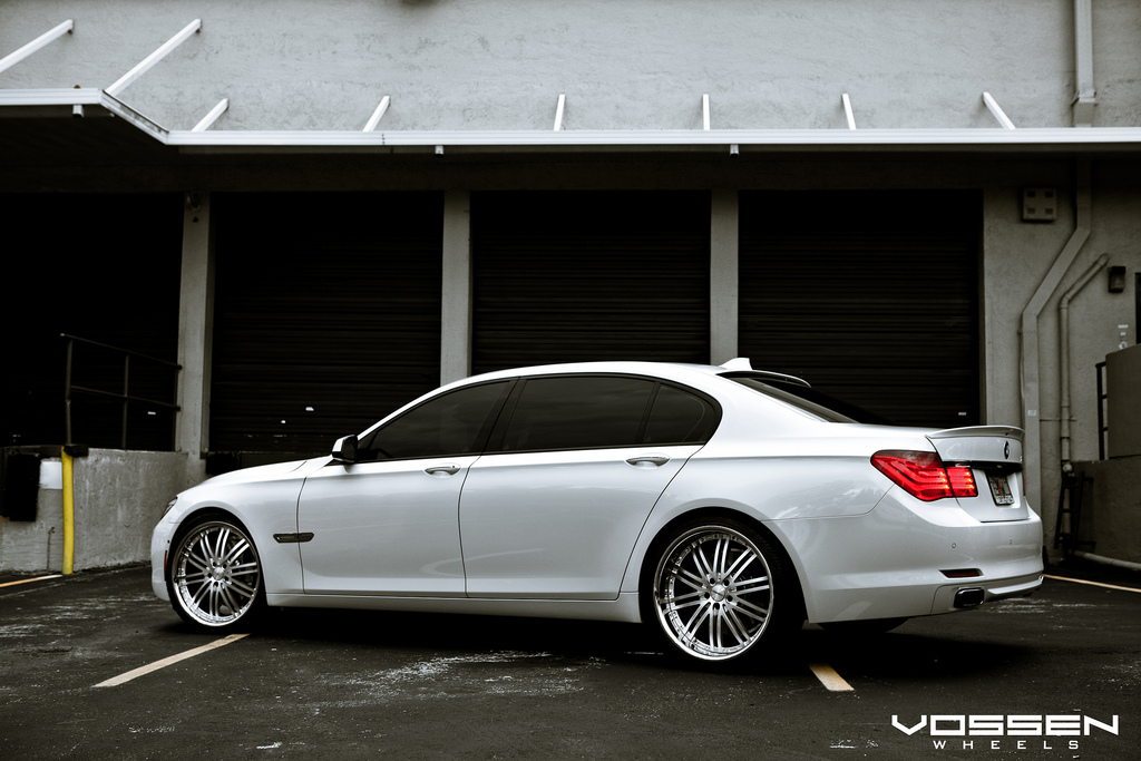 photo 6 BMW 750 custom wheels Vossen VVS-082 x, ET , tire size X R. x ET 