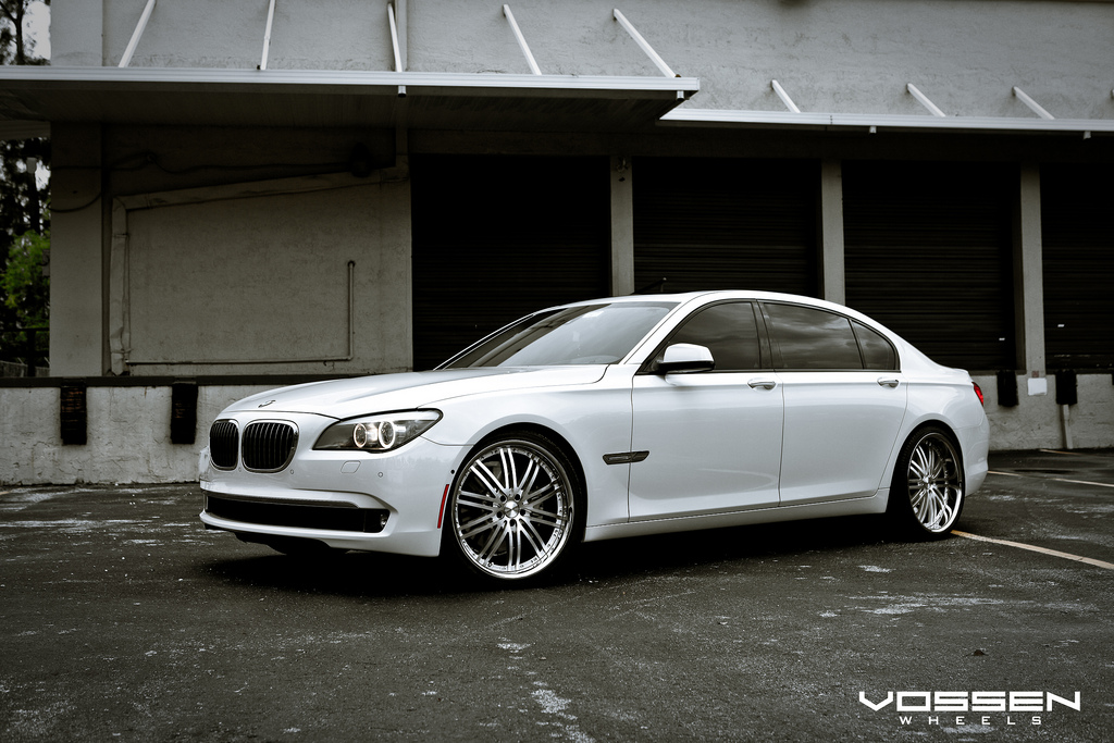 photo 9 BMW 750 custom wheels Vossen VVS-082 x, ET , tire size X R. x ET 