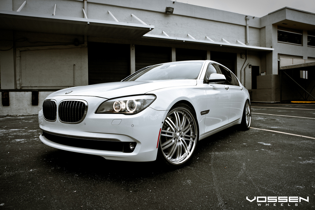 photo 1 BMW 750 custom wheels Vossen VVS-082 x, ET , tire size X R. x ET 