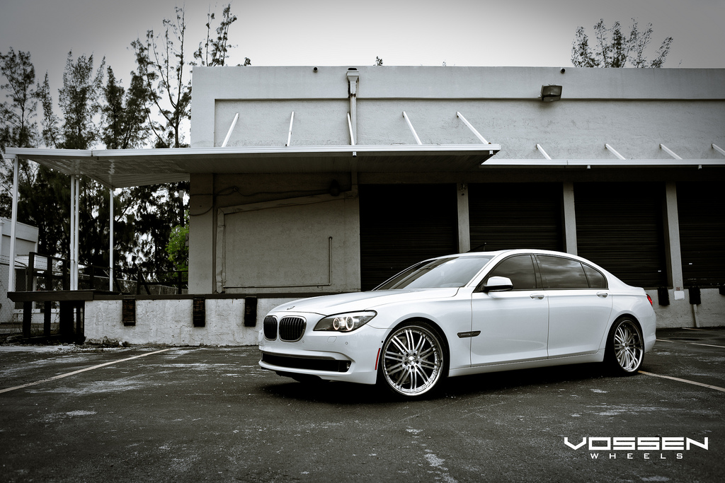 photo 10 BMW 750 custom wheels Vossen VVS-082 x, ET , tire size X R. x ET 