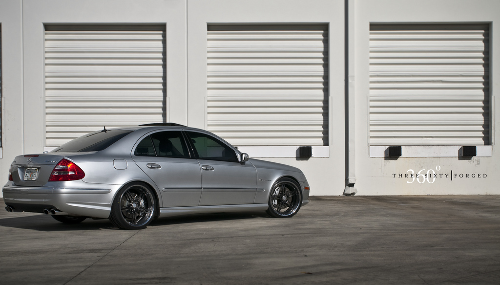 photo 3 Mercedes-Benz E-Class custom wheels 360 Forged CF5ive 20x9.0, ET , tire size X R20. 20x10.5 ET 