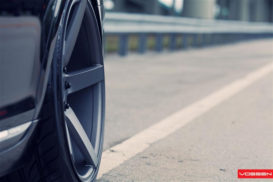 photo 1 Lexus RX 450h custom wheels Vossen CV3  20x9.0, ET +32, tire size 245/35 R20. 20x10.5 ET+45 275/35 R20