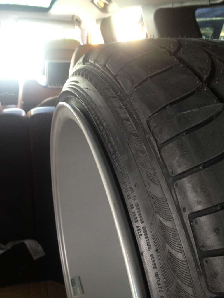photo 5 Lexus GS 400 custom wheels XXR  521  18x10.0, ET +25, tire size 225/45 R18. 18x10.0 ET+25 
