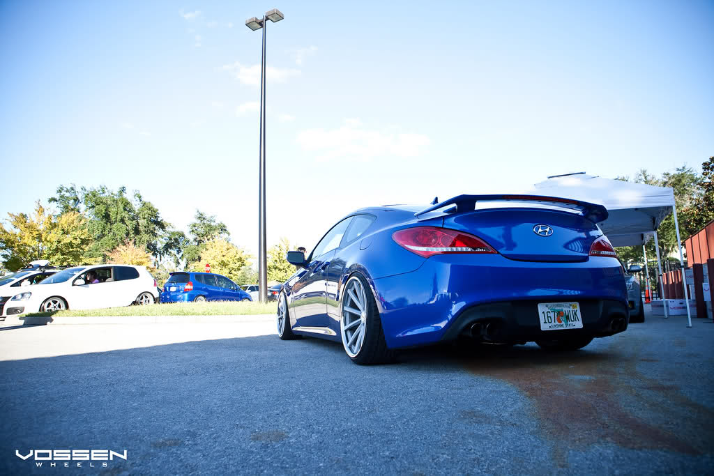 photo 1 Hyundai Genesis custom wheels Vossen VVS CV1 20x10.5, ET 0, tire size 235/35 R20. 20x10.5 ET0 
