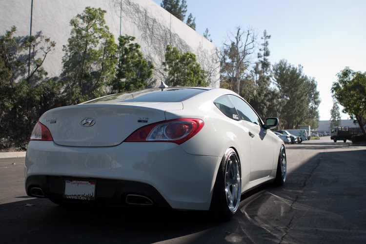 Hyundai Genesis custom wheels 19x9.5, ET +12, tire size 225/40 R19 ...