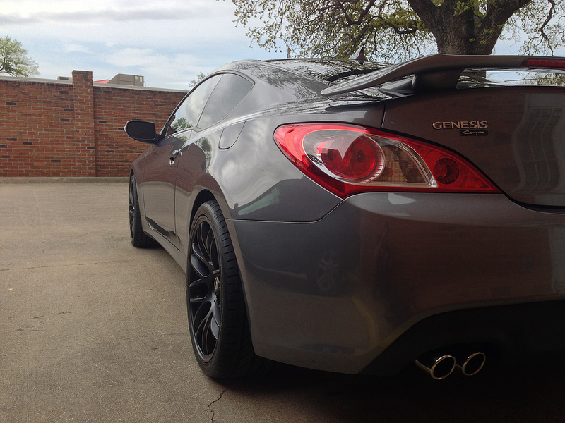 photo 2 Hyundai Genesis custom wheels Drag  DR37  20x8.5, ET +20, tire size 245/30 R20. 20x10.0 ET+23 285/30 R20