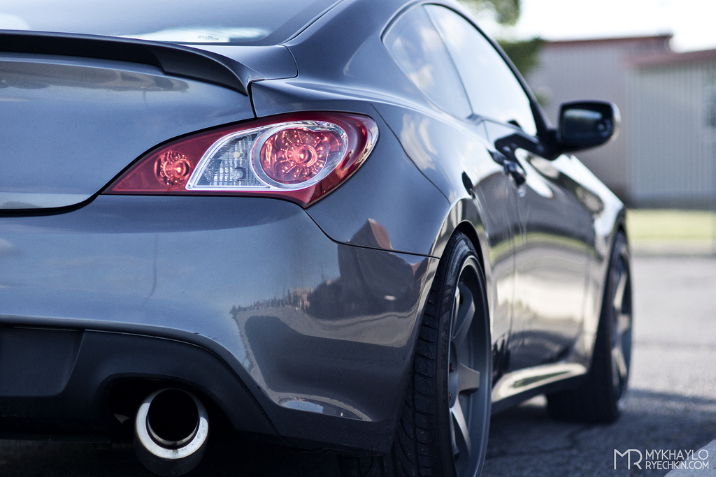 photo 1 Hyundai Genesis custom wheels 20x8.5, ET +10, tire size 225/35 R20. 20x9.5 ET+5 245/35 R20