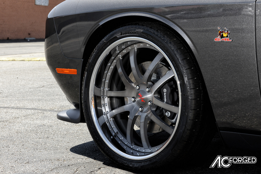 photo 7 Dodge Challenger custom wheels AC 312 22x9.0, ET , tire size 265/35 R22. 22x10.5 ET 295/30 R22