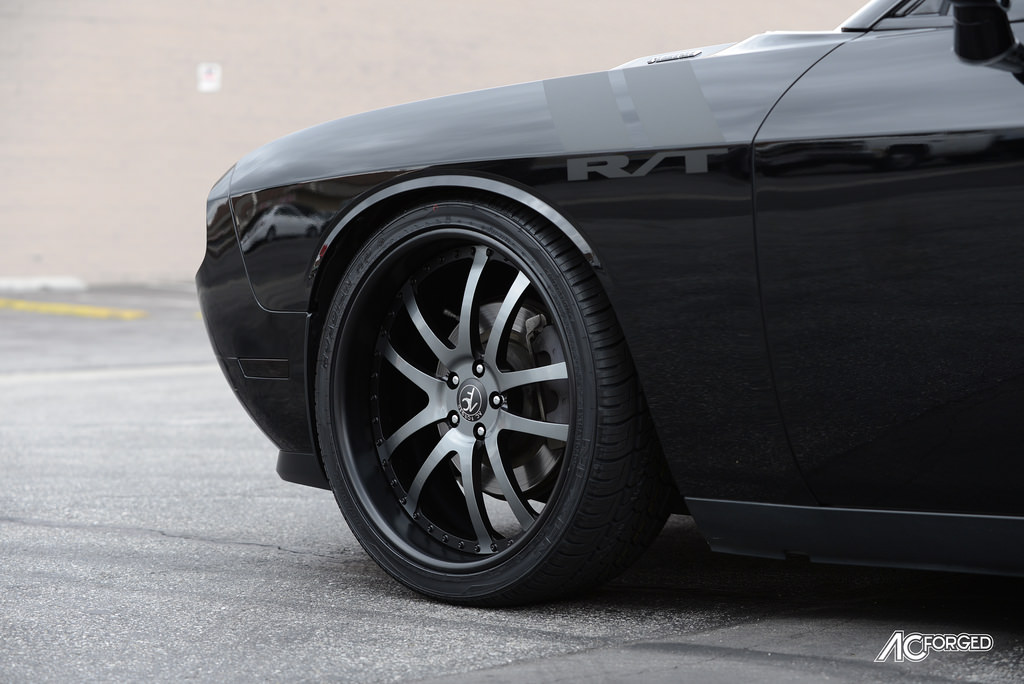photo 3 Dodge Challenger custom wheels AC 312 22x9.0, ET , tire size 265/35 R22. 22x10.5 ET 295/30 R22
