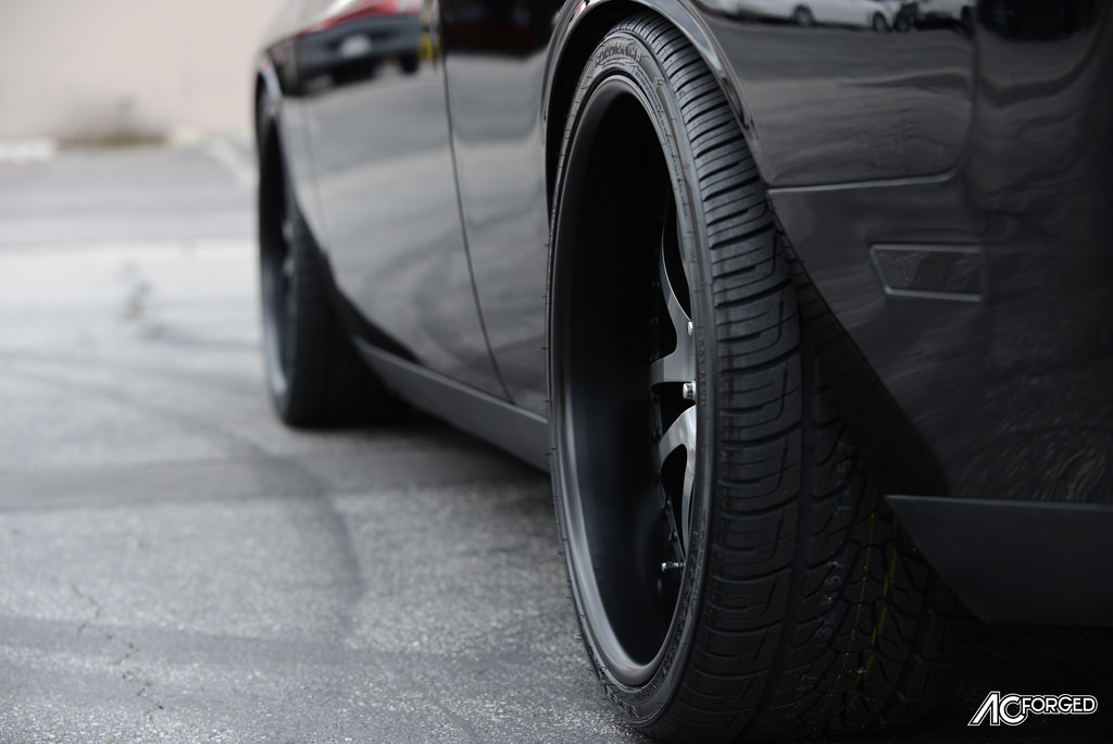 photo 7 Dodge Challenger custom wheels AC 312 22x9.0, ET , tire size 265/35 R22. 22x10.5 ET 295/30 R22