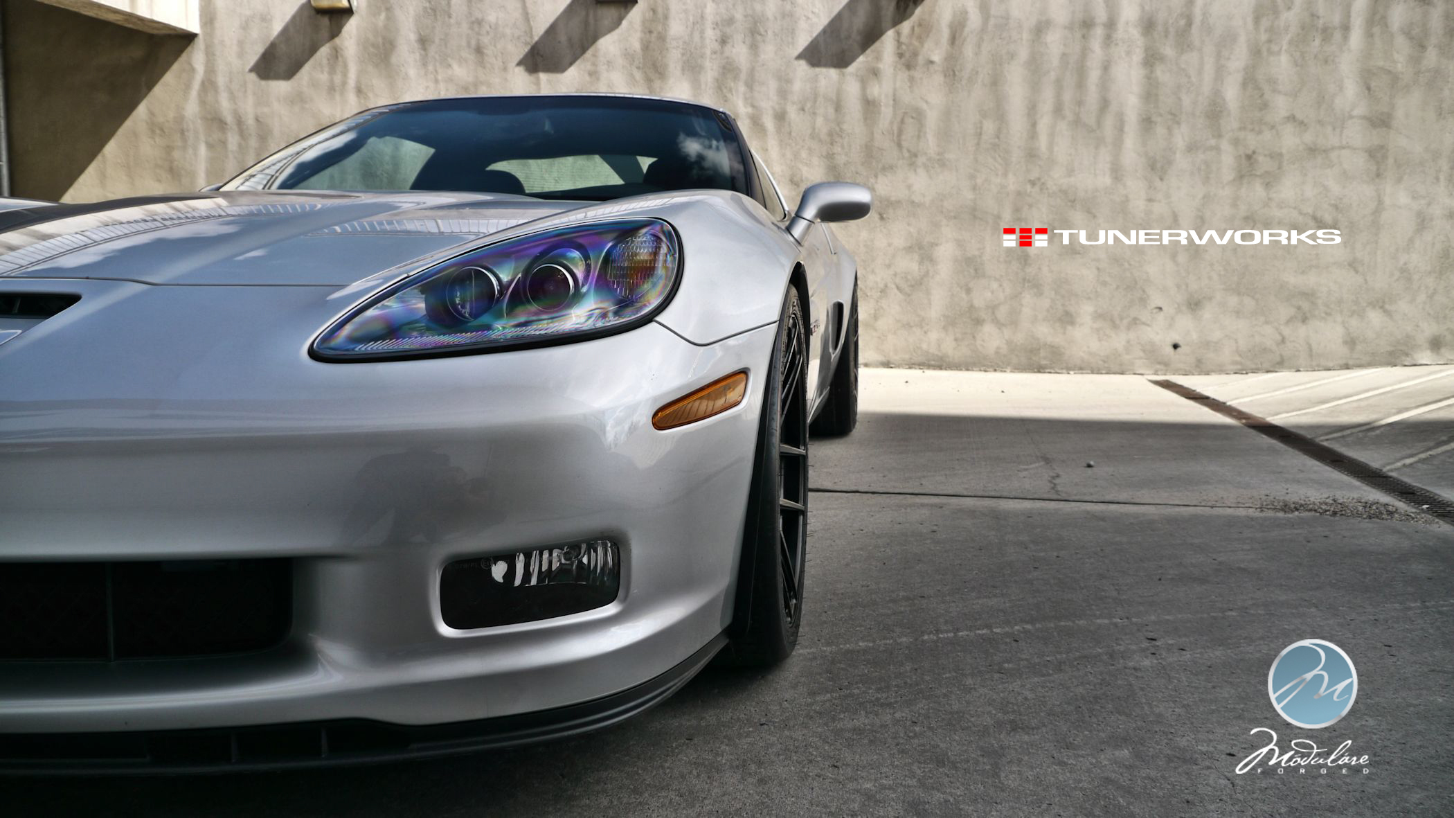 photo 2 Chevrolet Corvette custom wheels Modulare B18 Evo 19x10.0, ET , tire size X R19. 20x13.0 ET 