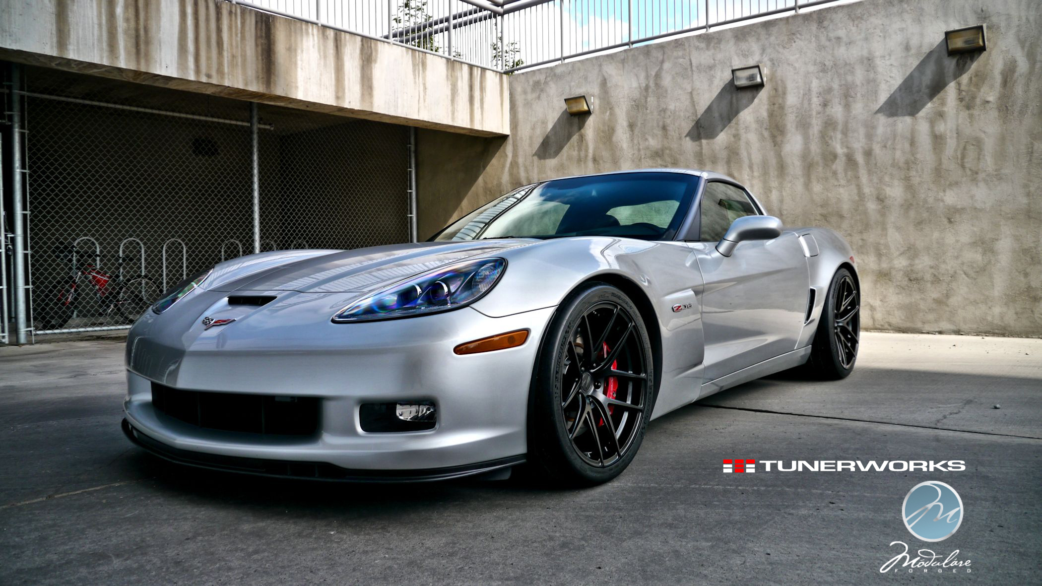 photo 1 Chevrolet Corvette custom wheels Modulare B18 Evo 19x10.0, ET , tire size X R19. 20x13.0 ET 