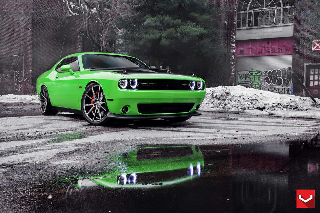 photo 4 Dodge Challenger custom wheels Vossen VFS-1 22x9.0, ET , tire size X R22. 22x10.5 ET 