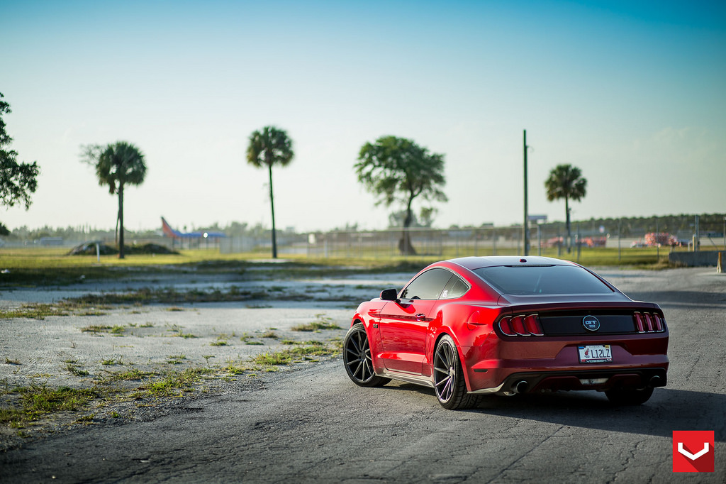 photo 2 Ford Mustang custom wheels Vossen CVT 20x9.0, ET +20, tire size 245/35 R20. 20x10.5 ET+45 285/30 R20