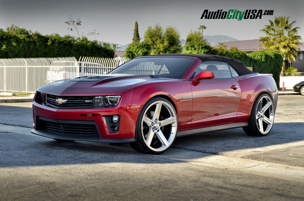 photo 3 Chevrolet Camaro custom wheels IROC Chrome 24x10.0, ET , tire size 275/25 R24. x ET 